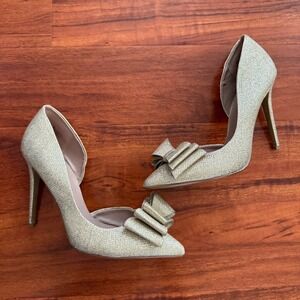 Betsey Johnson Prince D'Orsay Evening Pumps Gold Pin Up Heels Size 10